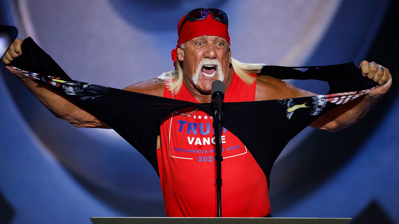 Hulk Hogan Slammed By Mainstream Media Outlets After Being Booed Out Of The Building On WWE Raw