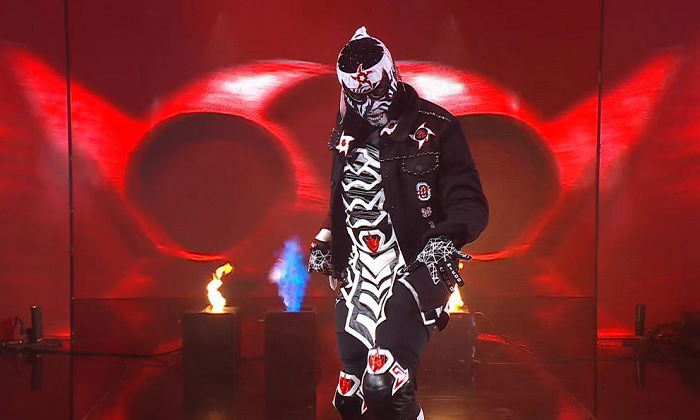 Penta Goes Way Longer Than Scripted For WWE Raw Debut Promo, Several Edits Forced As A Result