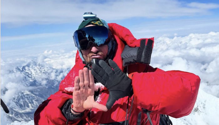 Darby Allin Explains Why He Threw Up ‘Diamond Cutter’ Sign At Top Of Mount Everest, DDP Responds