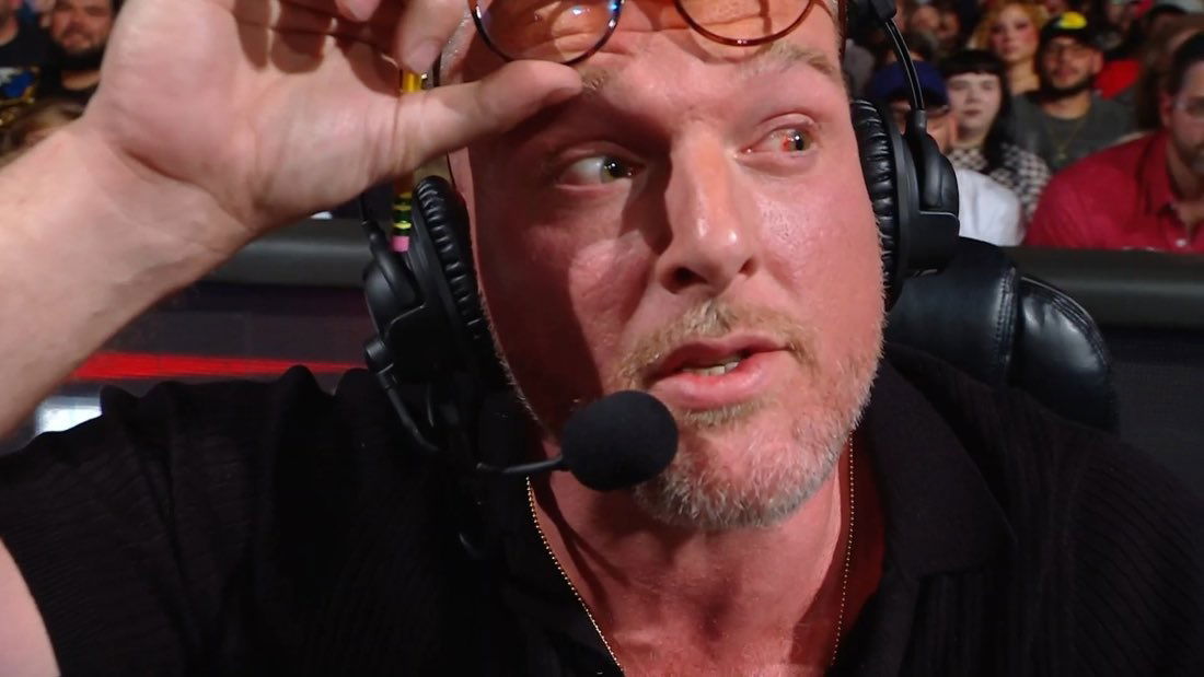 Pat McAfee Late For WWE Raw & Shows Off Busted Blood Vessel In His Eye, Another Big Match For WWE Saturday Night’s Main Event