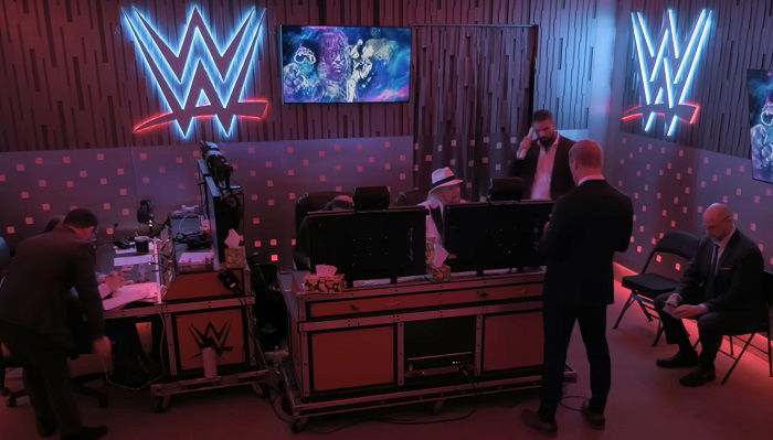 Backstage Update On Last-Minute WWE SmackDown Changes, SummerSlam Setup At MetLife, More On Drew McIntyre Travel Issues