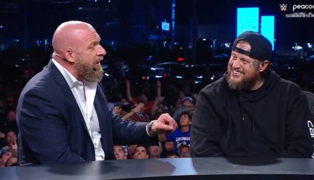 Fan Flips Out While Exiting MetLife Stadium After Seth Rollins’ Cash-In (WATCH), Triple H Isn’t Happy With Bogus Seth Rollins Injury Reports