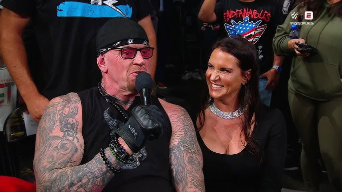 Triple H – “I’m In Trouble After Stephanie McMahon’s Hall Of Fame Announcement – She’s Not Happy