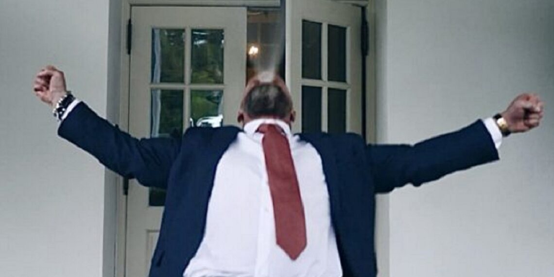 Paul 'Triple H' Levesque at The White House | Source: Hindustan Times