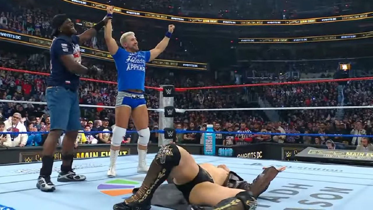 Special Unadvertised Segment & “Match” With Multiple Surprises Takes Place At WWE Saturday Night’s Main Event Special Unadvertised Segment & “Match” With Multiple Surprises Takes Place At WWE Saturday Night’s Main Event