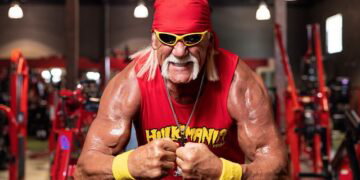 TNA, HULK HOGAN IMPACT