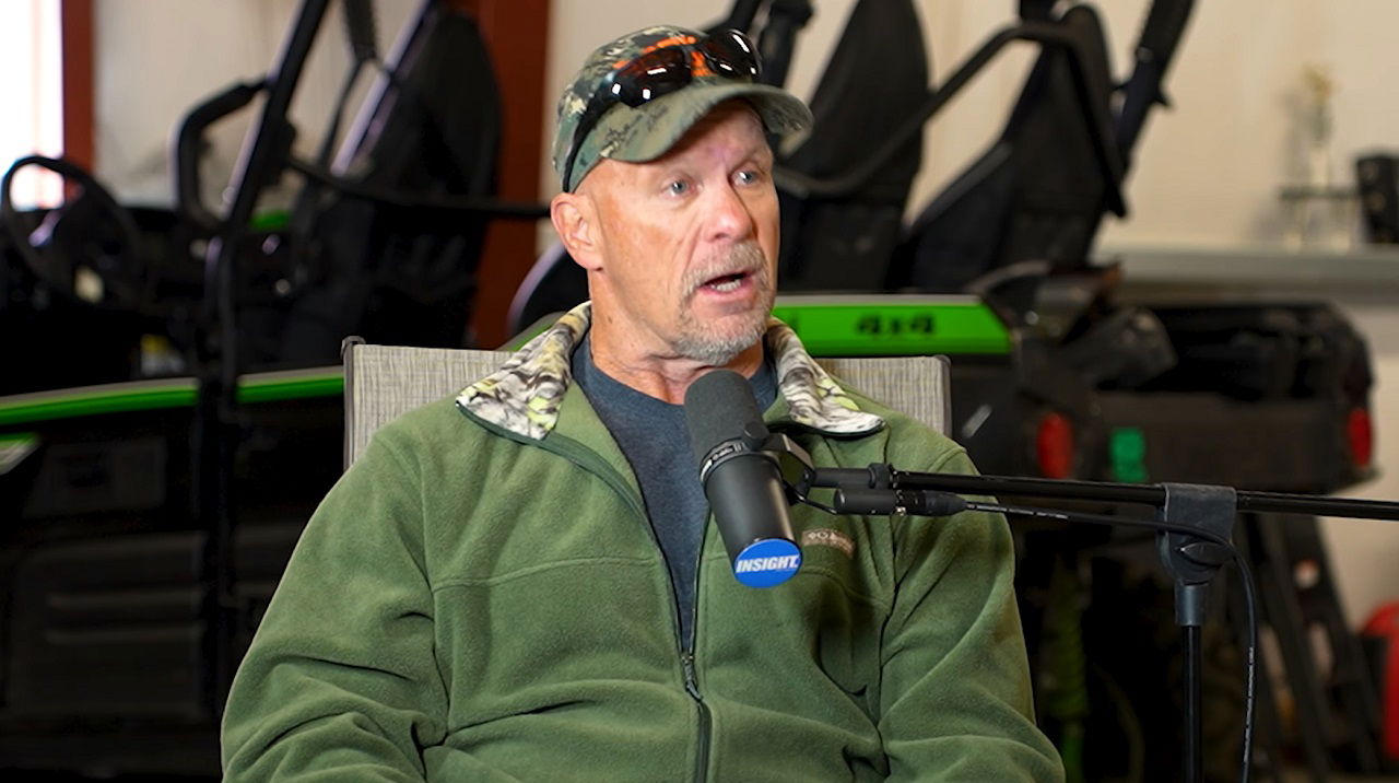 Backstage News On WWE Having Internal Discussions About Potential Return Of “Stone Cold” Steve Austin Backstage News On WWE Having Internal Discussions About Potential Return Of “Stone Cold” Steve Austin