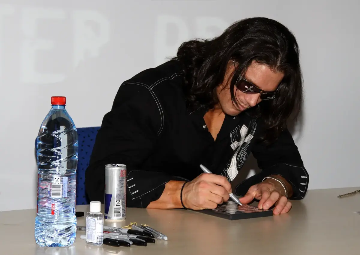 Johnny TV (Morrison) Gets Head Shaved Bald After Losing Hair Match In CMLL