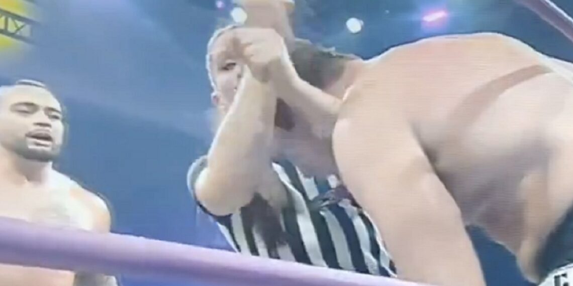 Steve Maclin injured during world title main event against Mike Santana at TNA Sacrifice on March 27 | Source: TNA Wrestling