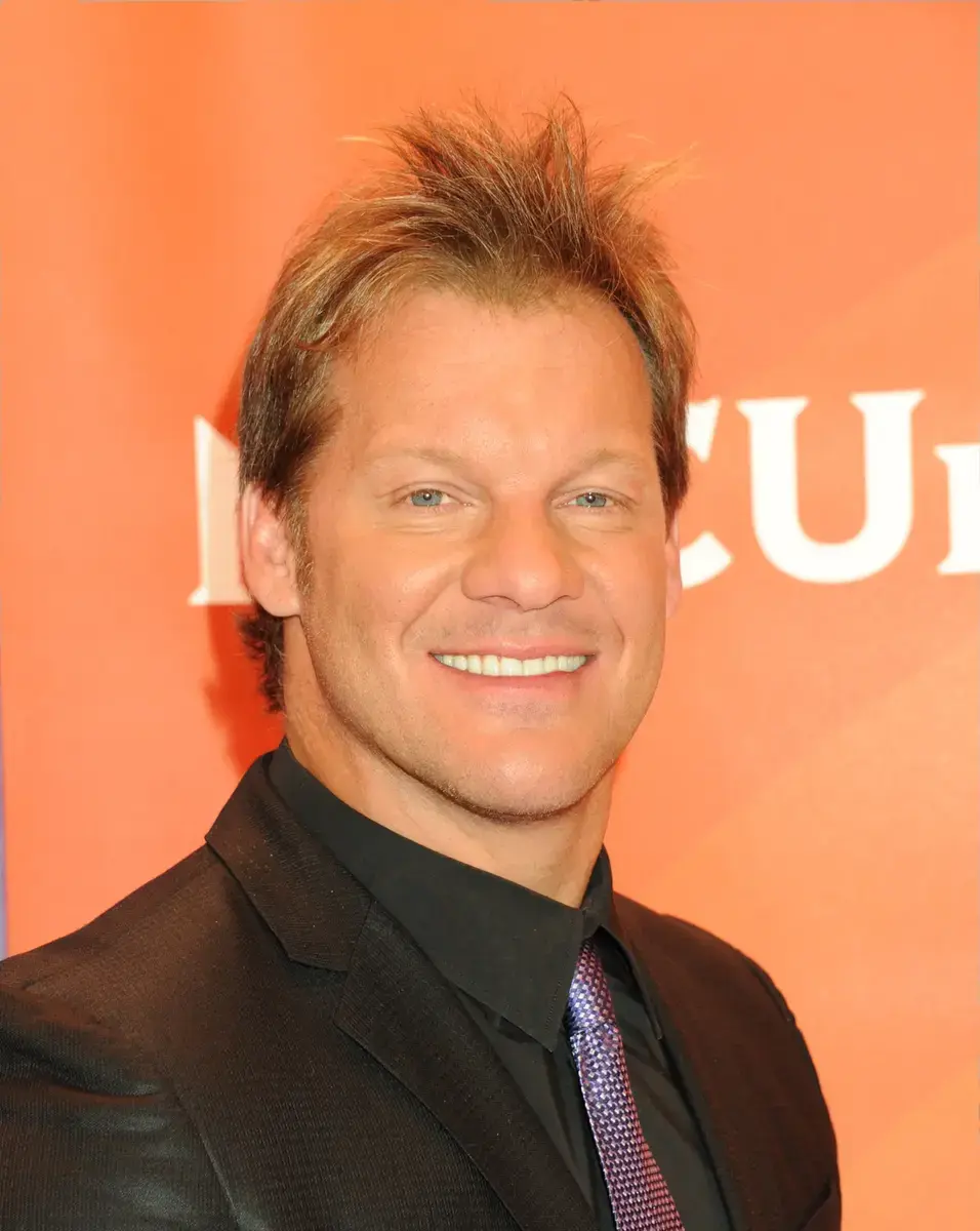 AEW News: Chris Jericho Name Change?, Another Star To Return Soon, New Dynasty Title Matches, Dynamite Updates