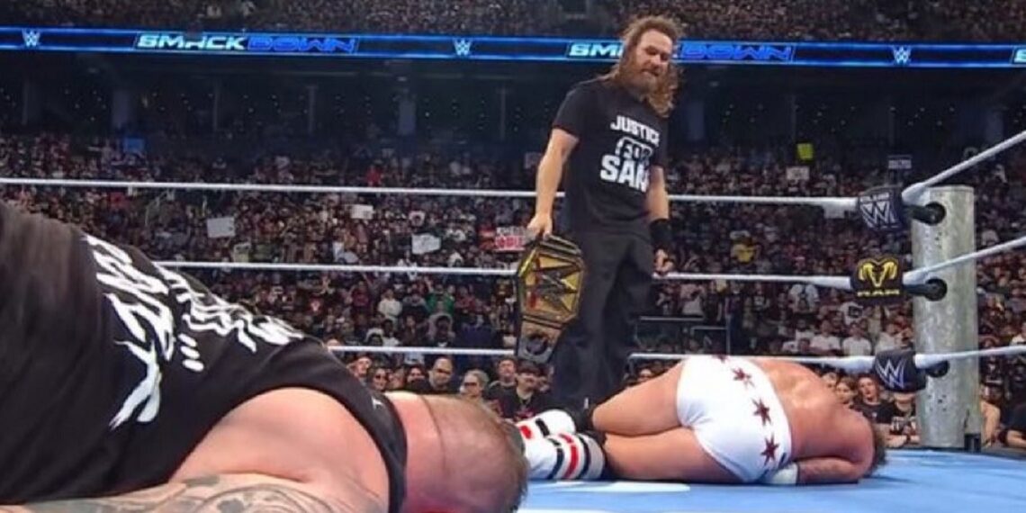 Sami Zayn attacks Kevin Owens and CM Punk on 8/21 WWE SmackDown | Image Source: WWE