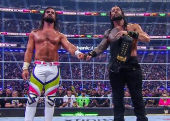 Seth Rollins and Roman Reigns tribute to The Shield | Image Source: WWE