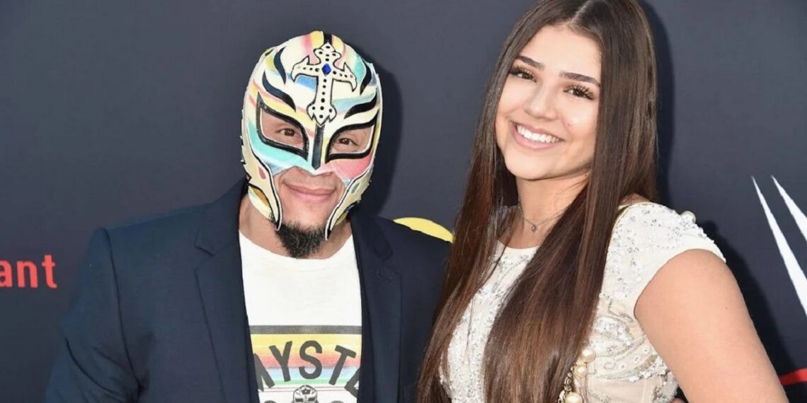 Rey and Aalyah Mysterio | Image Source: WWE
