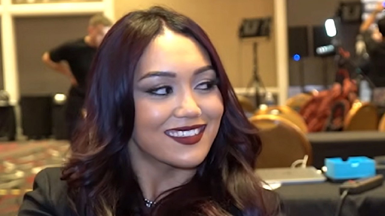 Roxanne Perez Takes Aim At AJ Lee Over WWE Absence: “Where Is She?!”