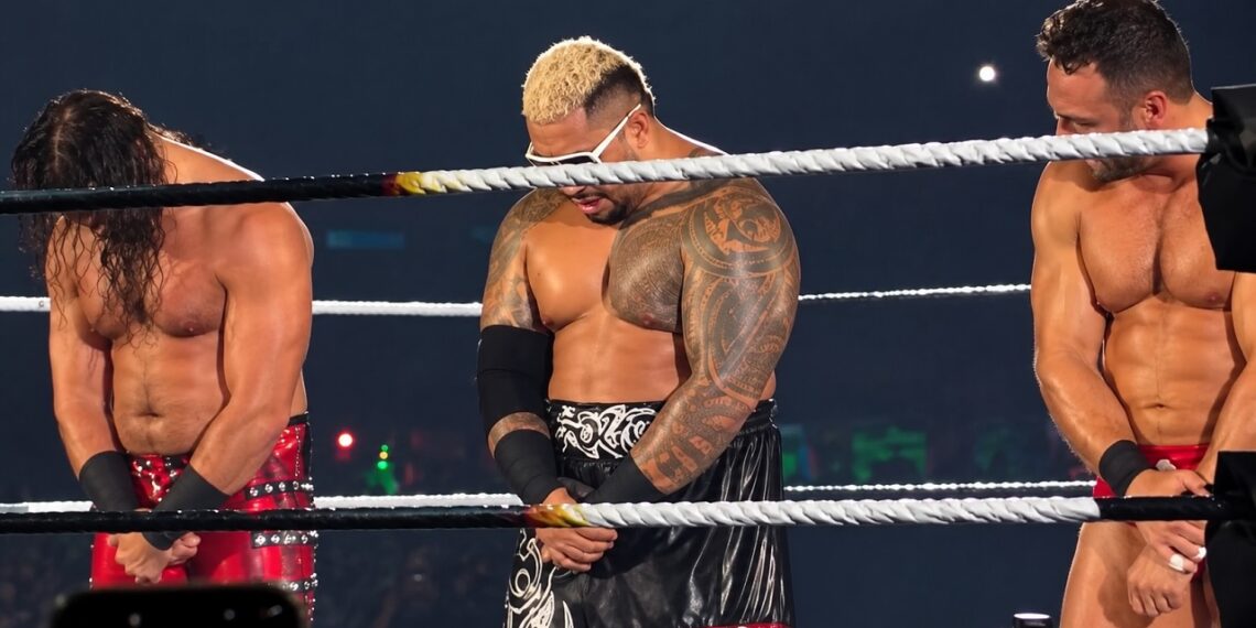 Seth Rollins, Solo Sikoa and LA Knight pay homage to Too Cool at WWE Chile event