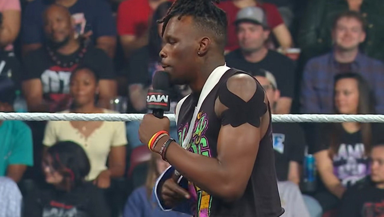 Update On Je'Von Evans' Status After Scary WWE MITB Spot