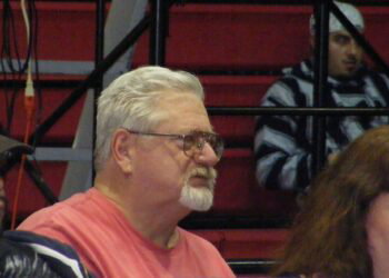 Les Thatcher at a wrestling show in 2009